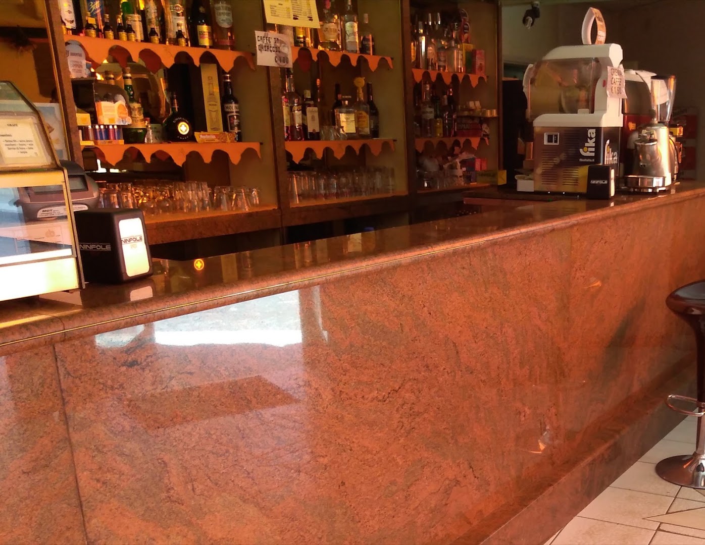 Tropical bar caffetteria paninoteca