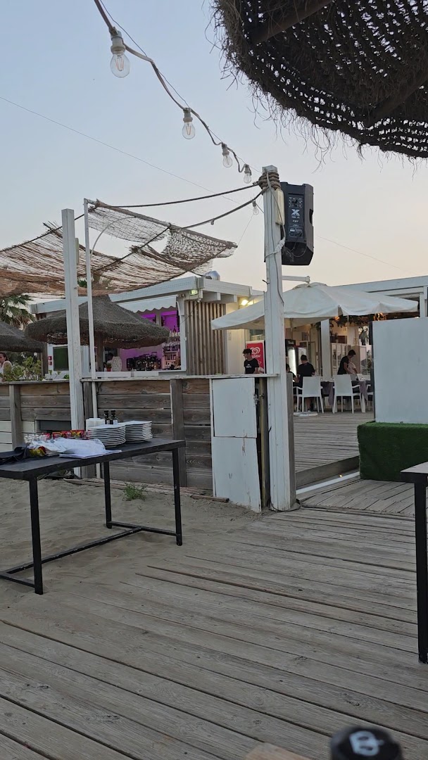 Tropicana White Beach