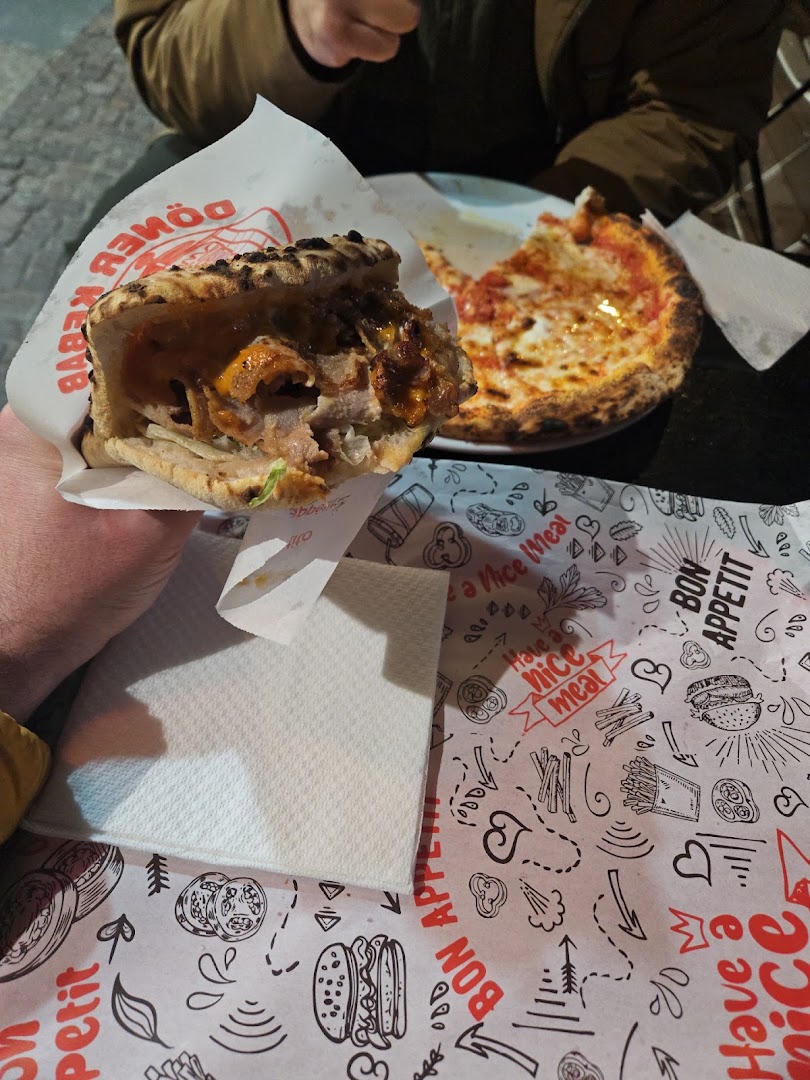 Tua Mamma Pizza Kebab Tacos