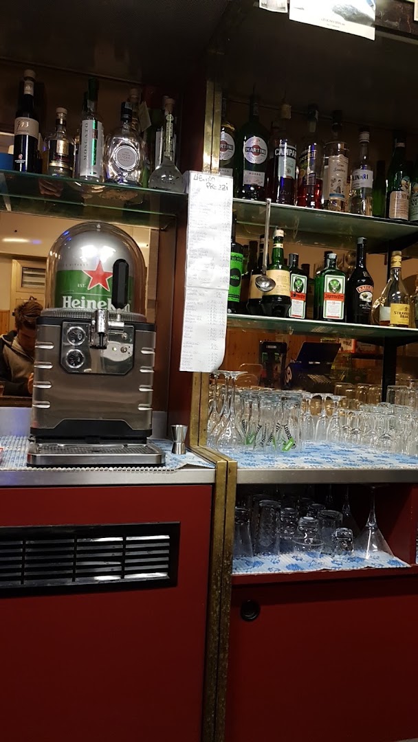 Tubo'S Bar