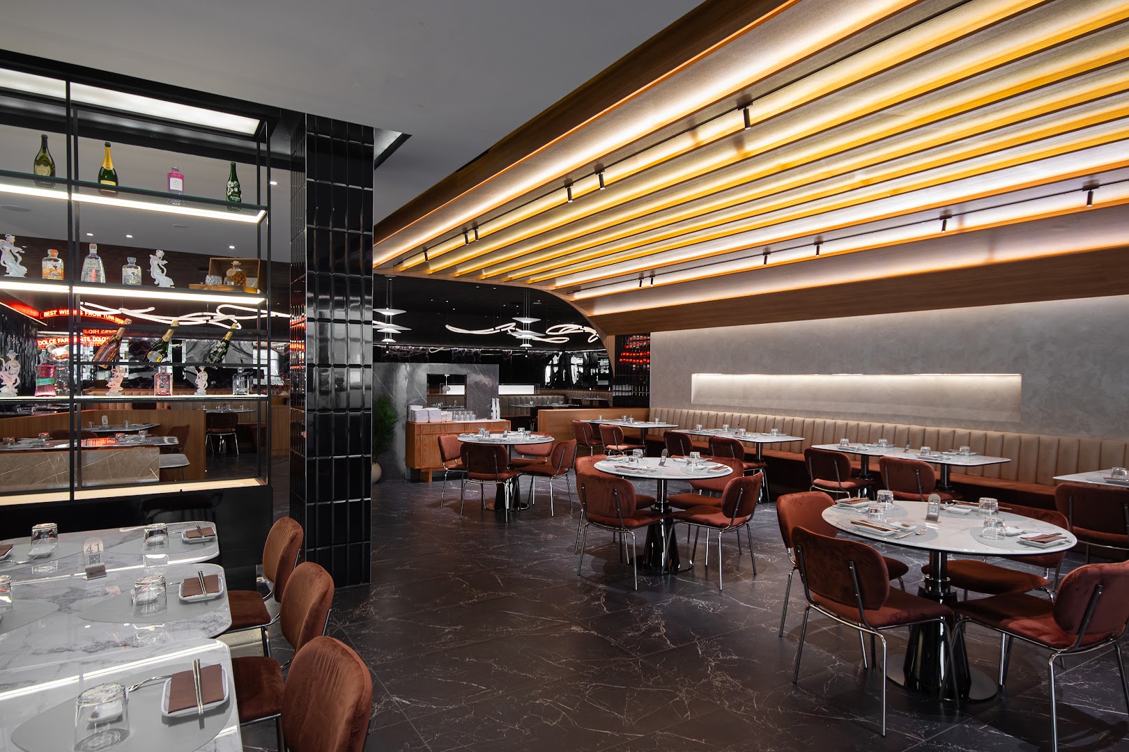Tuna restaurant