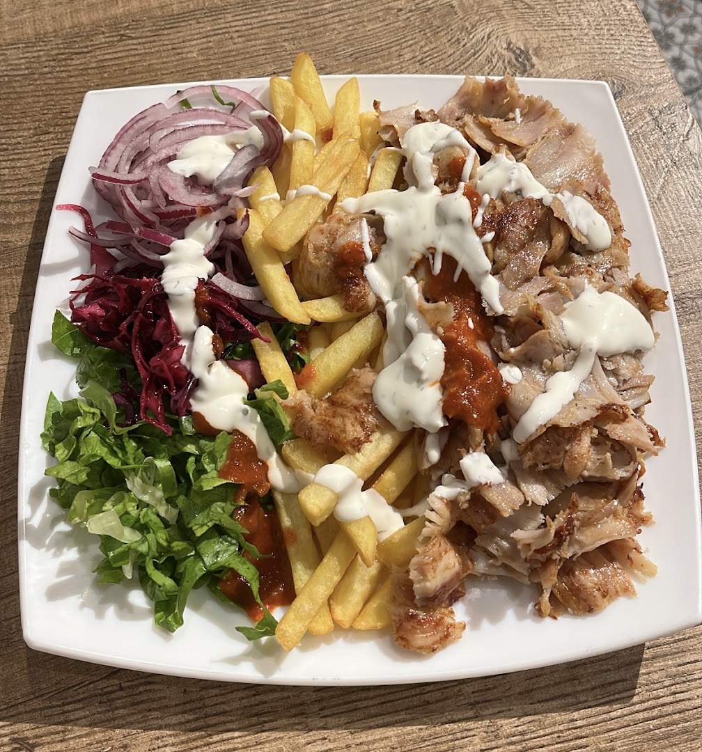 Turcuaz istanbul turkish kebap pizza