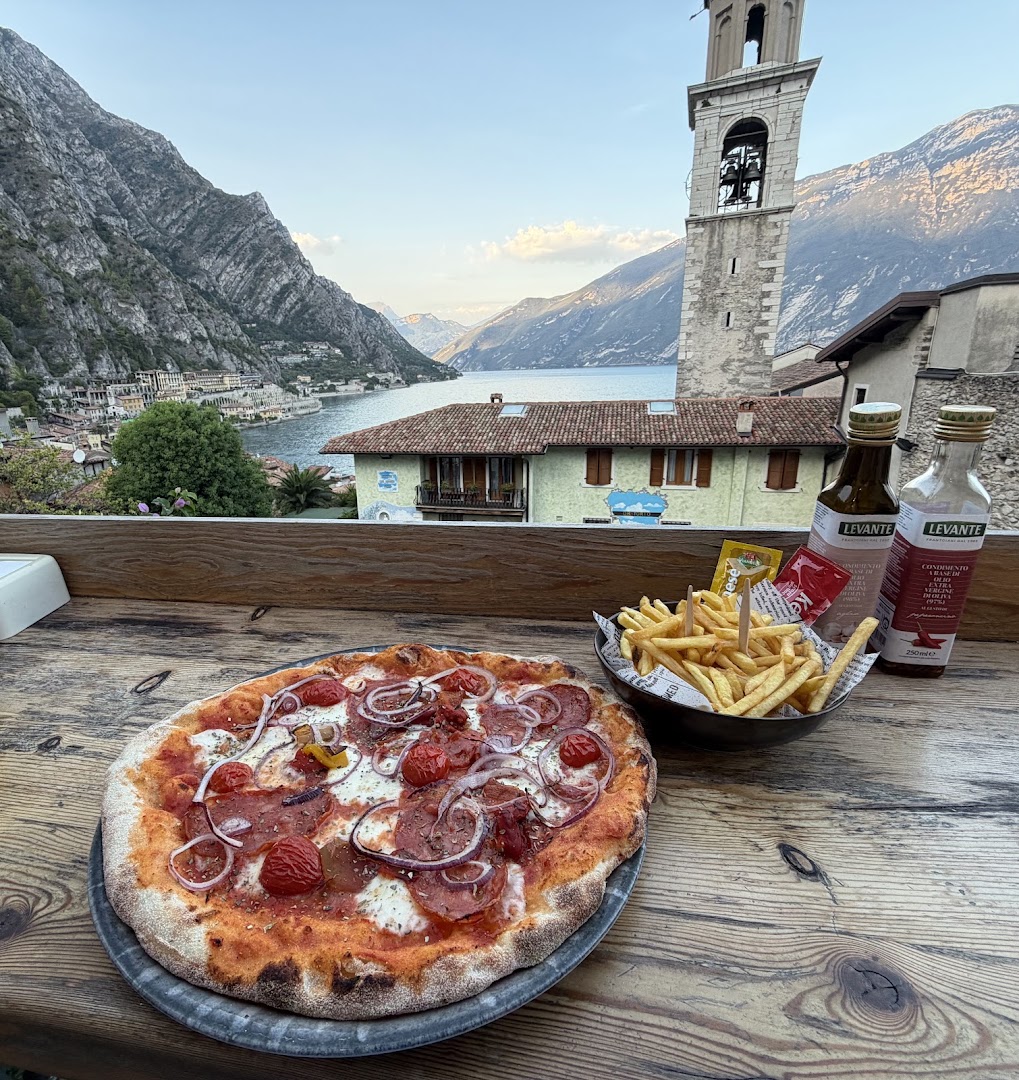 Turista Pizzeria/Backery/Pastry