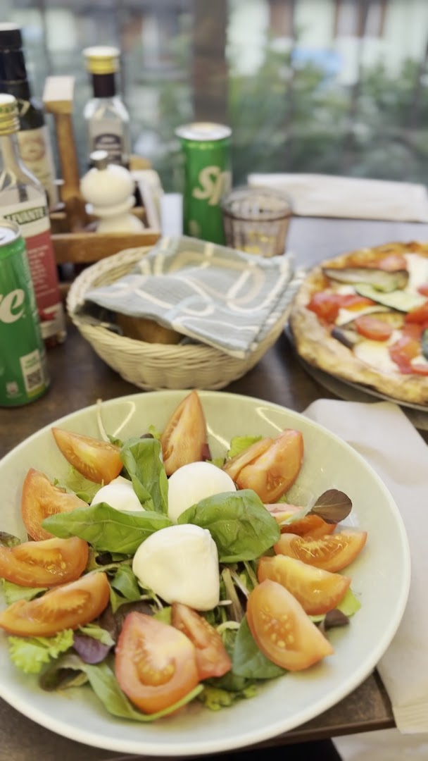 Turista Pizzeria/Backery/Pastry