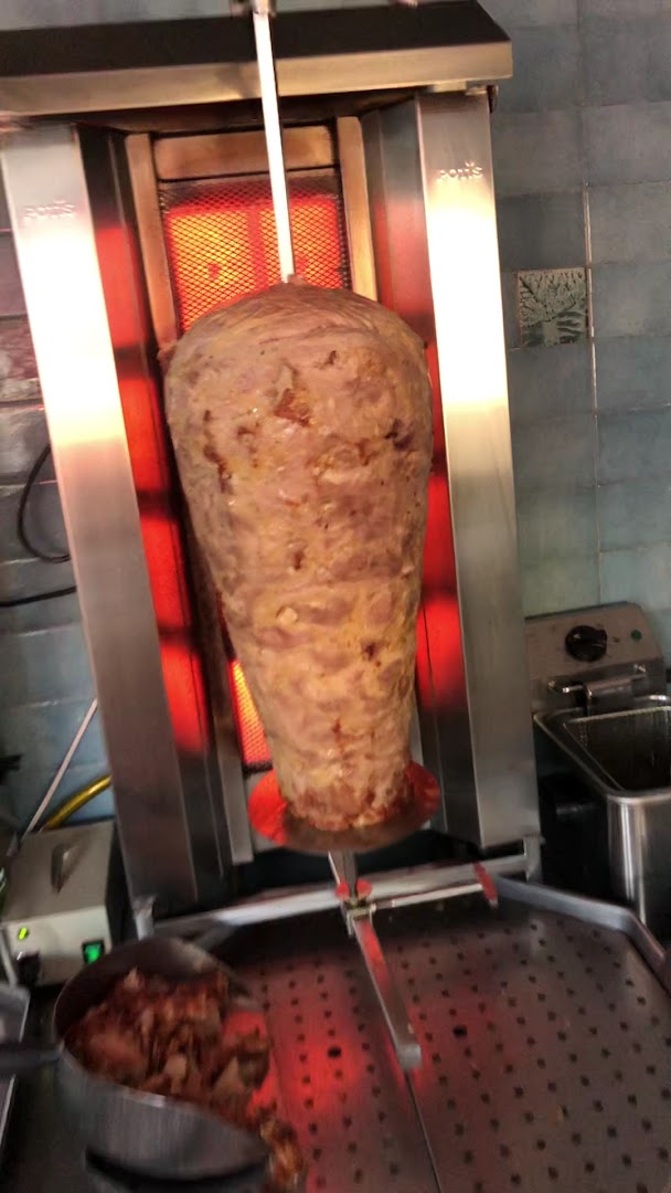 Turkish Amara Pizza Kebap