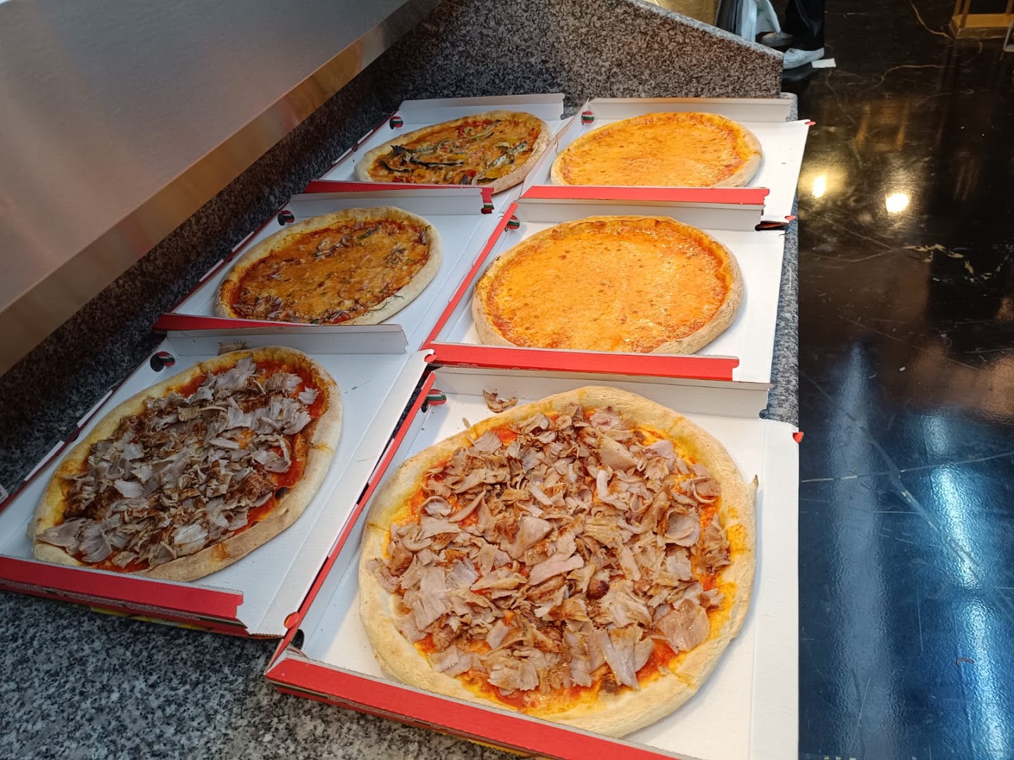 Turkish Bar Pizzeria Kebap, Dormelletto