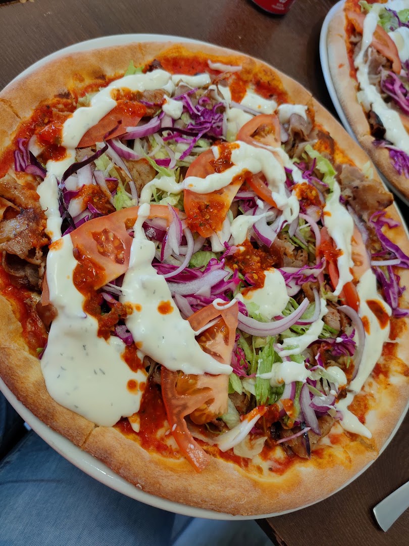 Turkish best kebab e pizza
