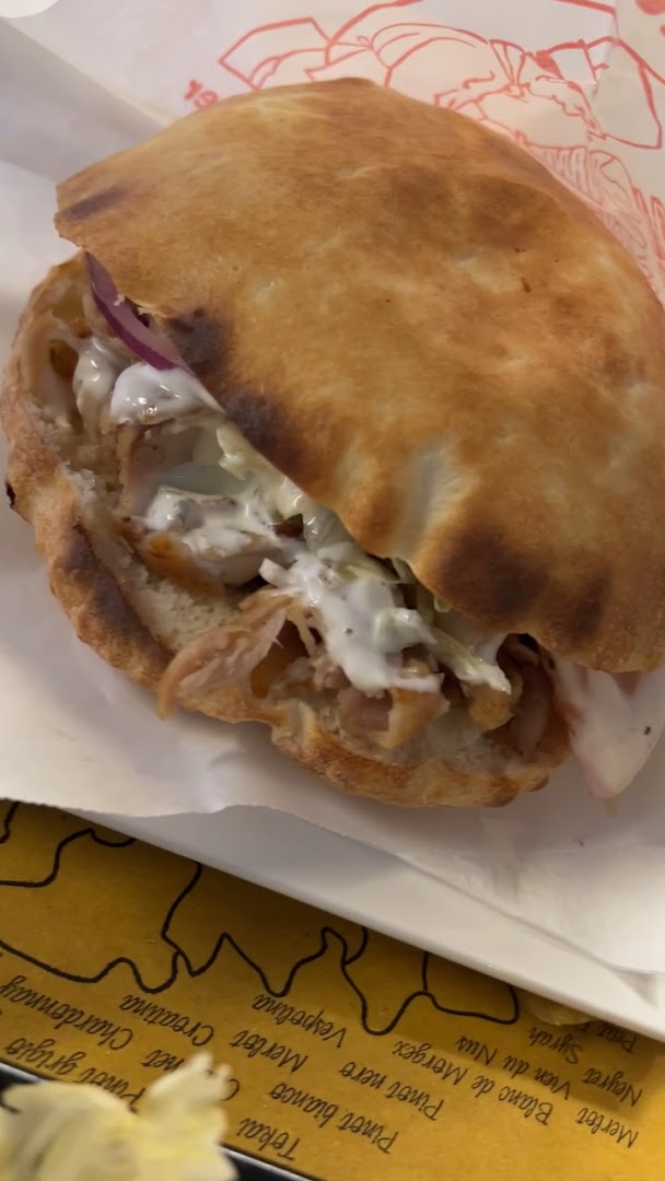 Turkish Duomo Kebap Halal Grill Pizza