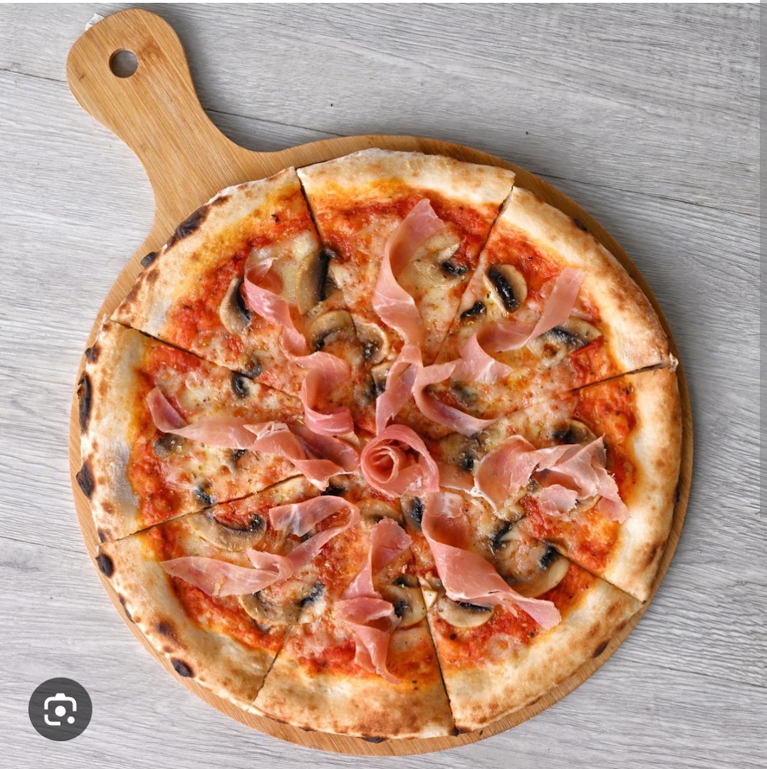 Turkish İstanbul İPER pizza Kebap