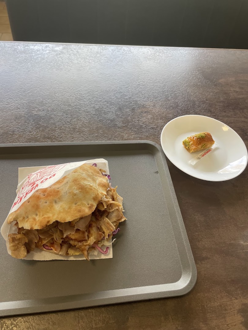 TURKISH ISTANBUL GRILL KEBAP PIZZA CAERANO