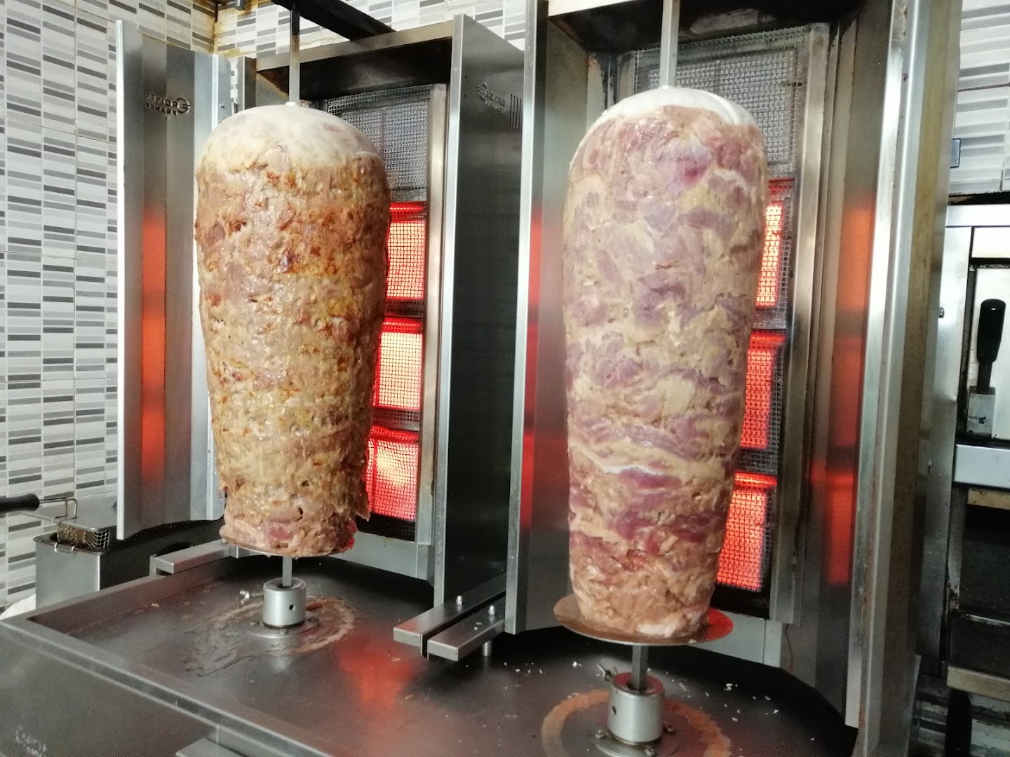 Turkish kebab e pizza