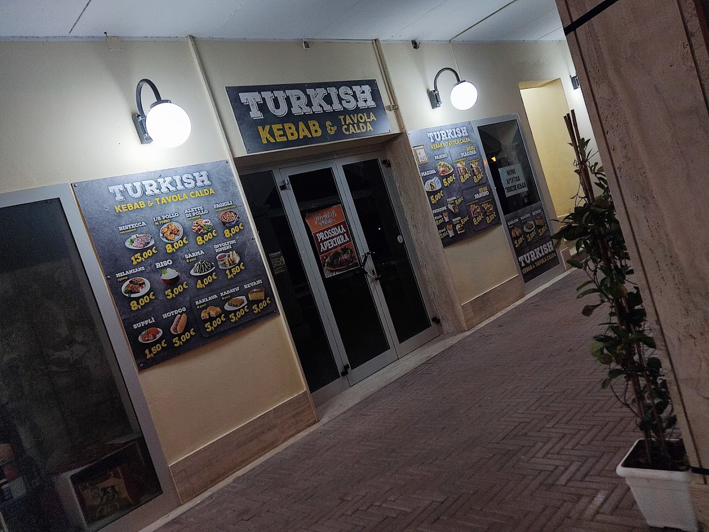 Turkish kebab tavola calda hamburger