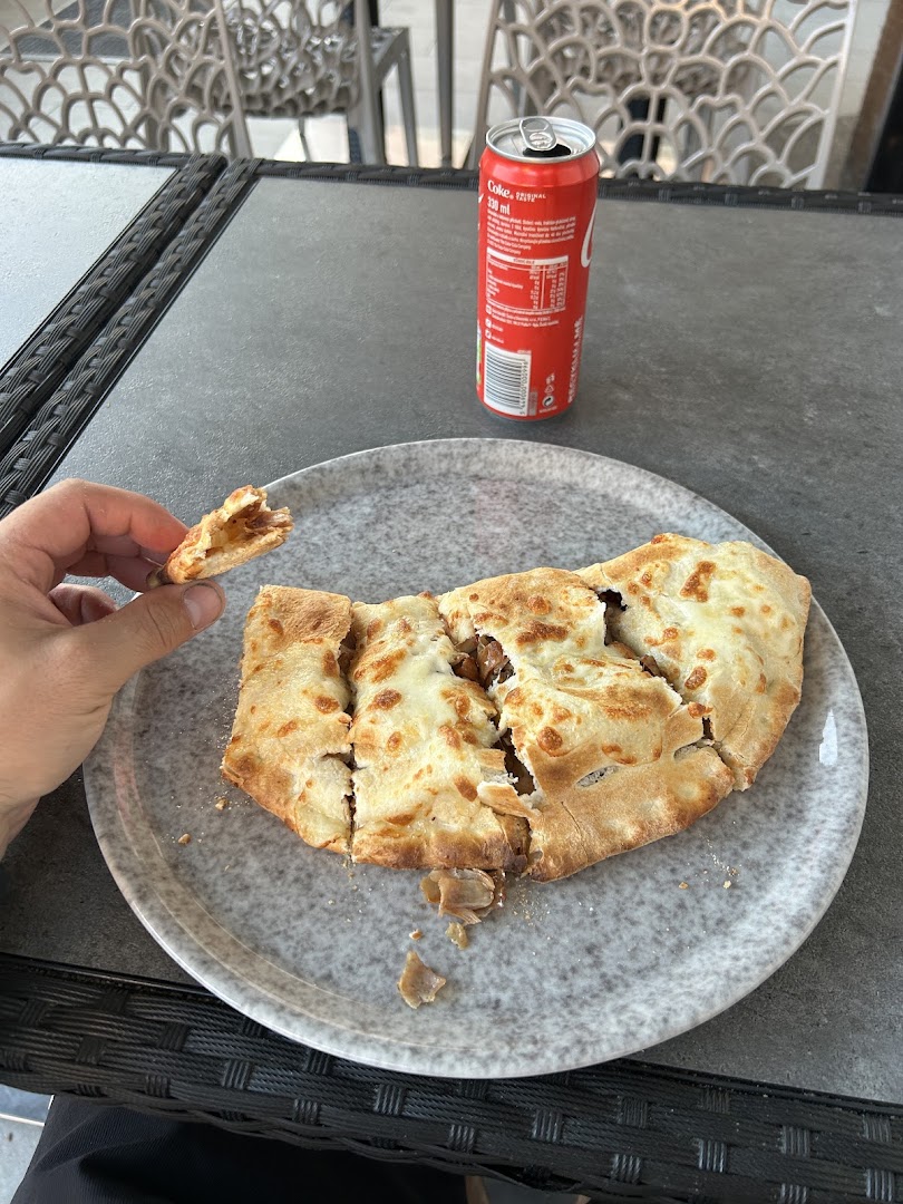 Turkish kebap pizza tacos, Chiari