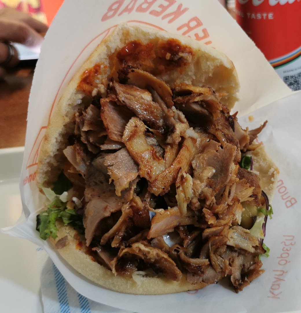 Turkish pizza kebab e grill