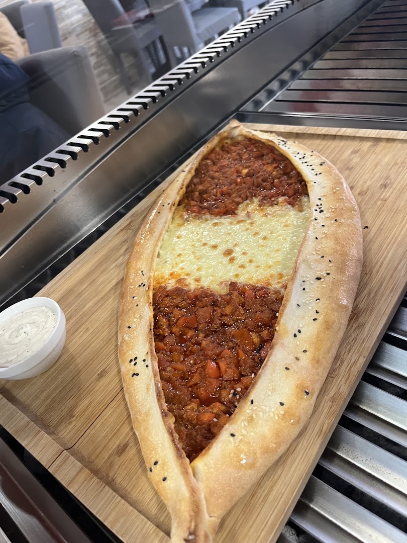 Turkish Pizza Kebap Grill