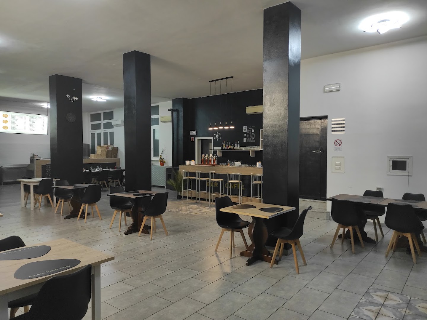 Turkish pizzeria Kebap