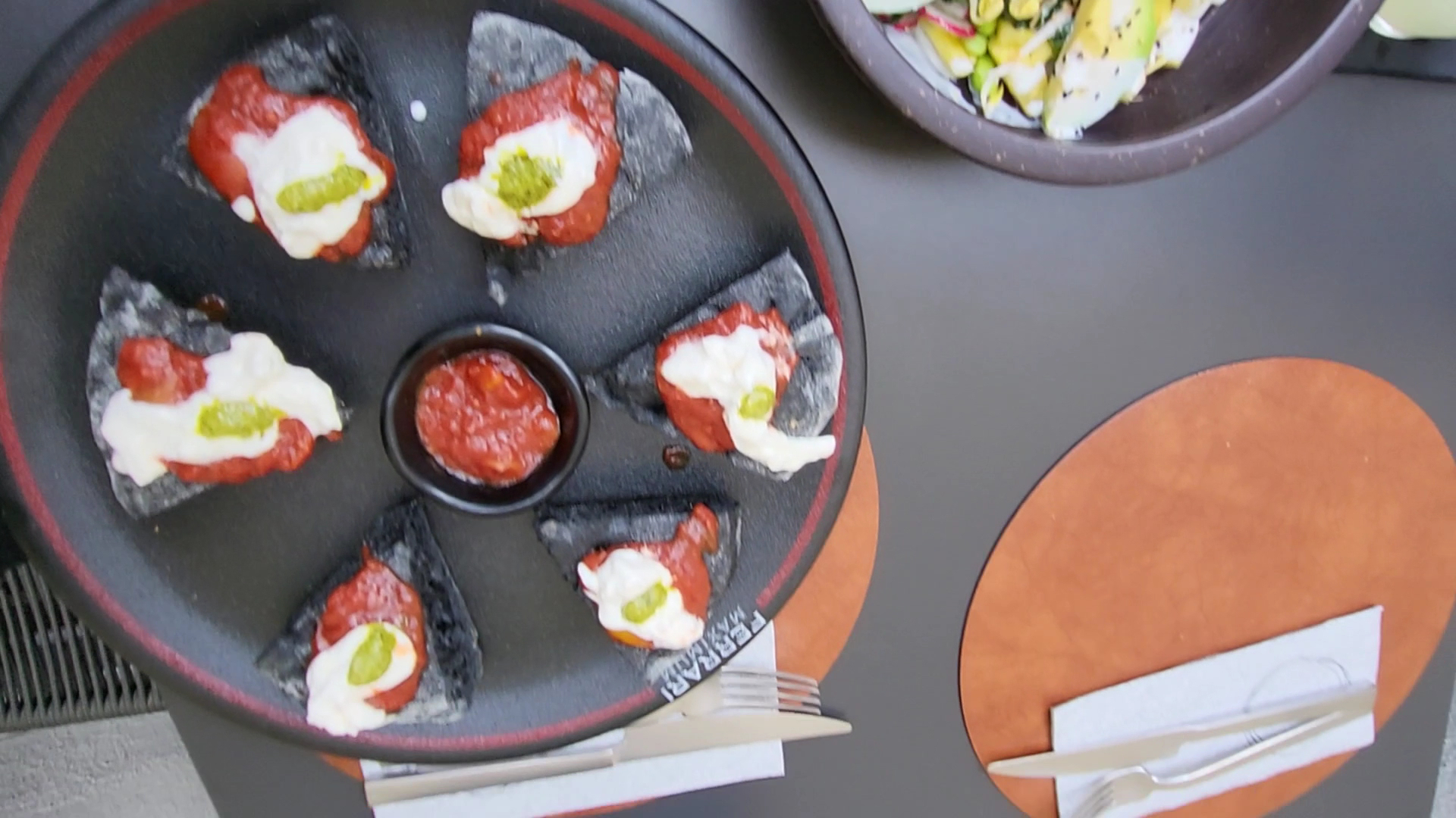 Turonda | pizza · bistrot · drinks