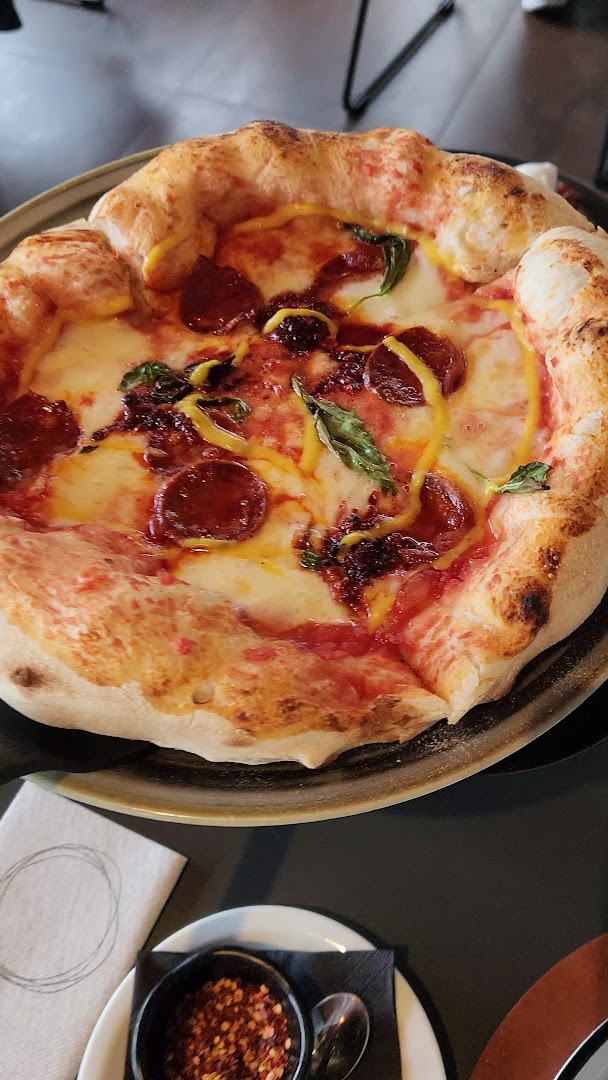 Turonda | pizza · bistrot · drinks