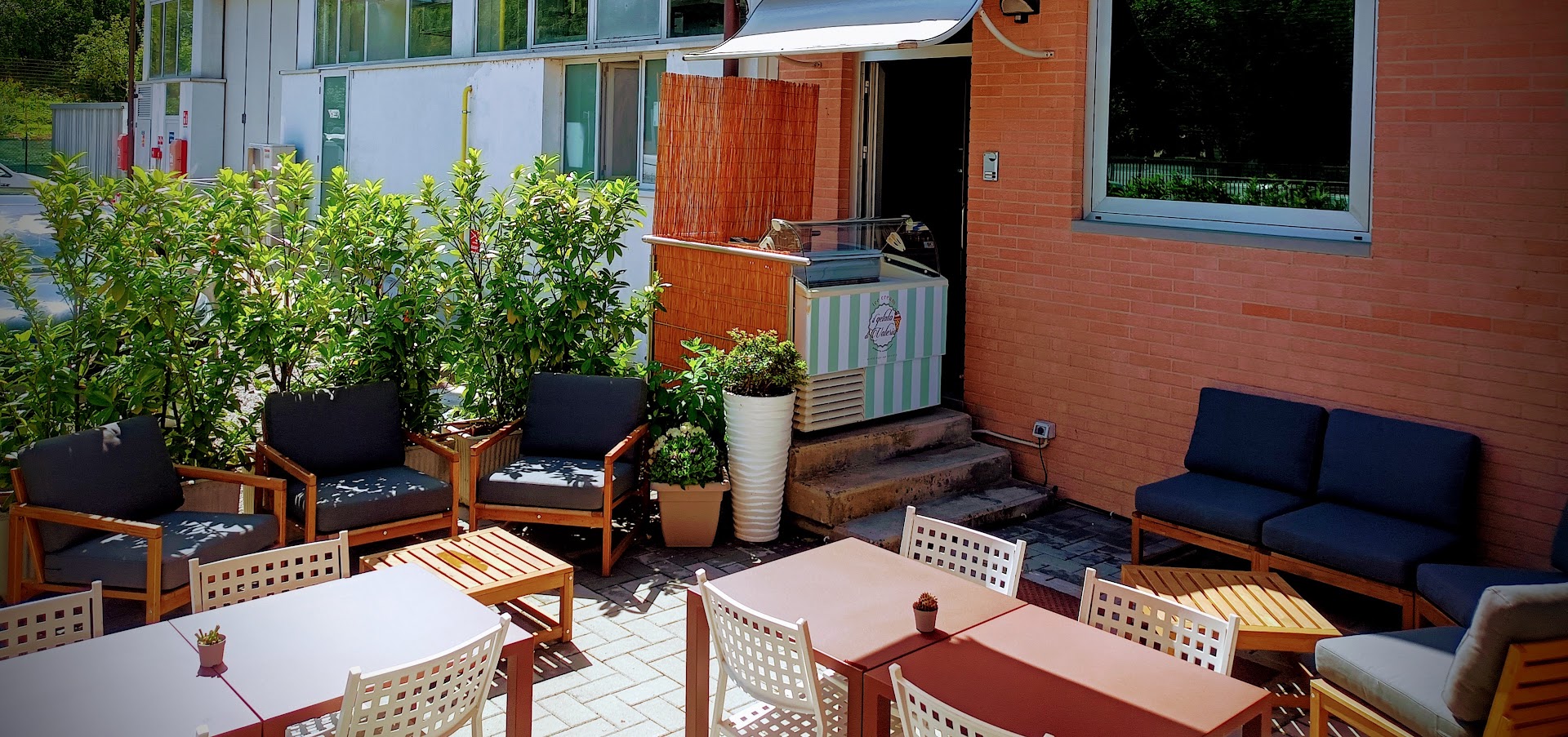 TUTTIGIORNI Lunch & Food