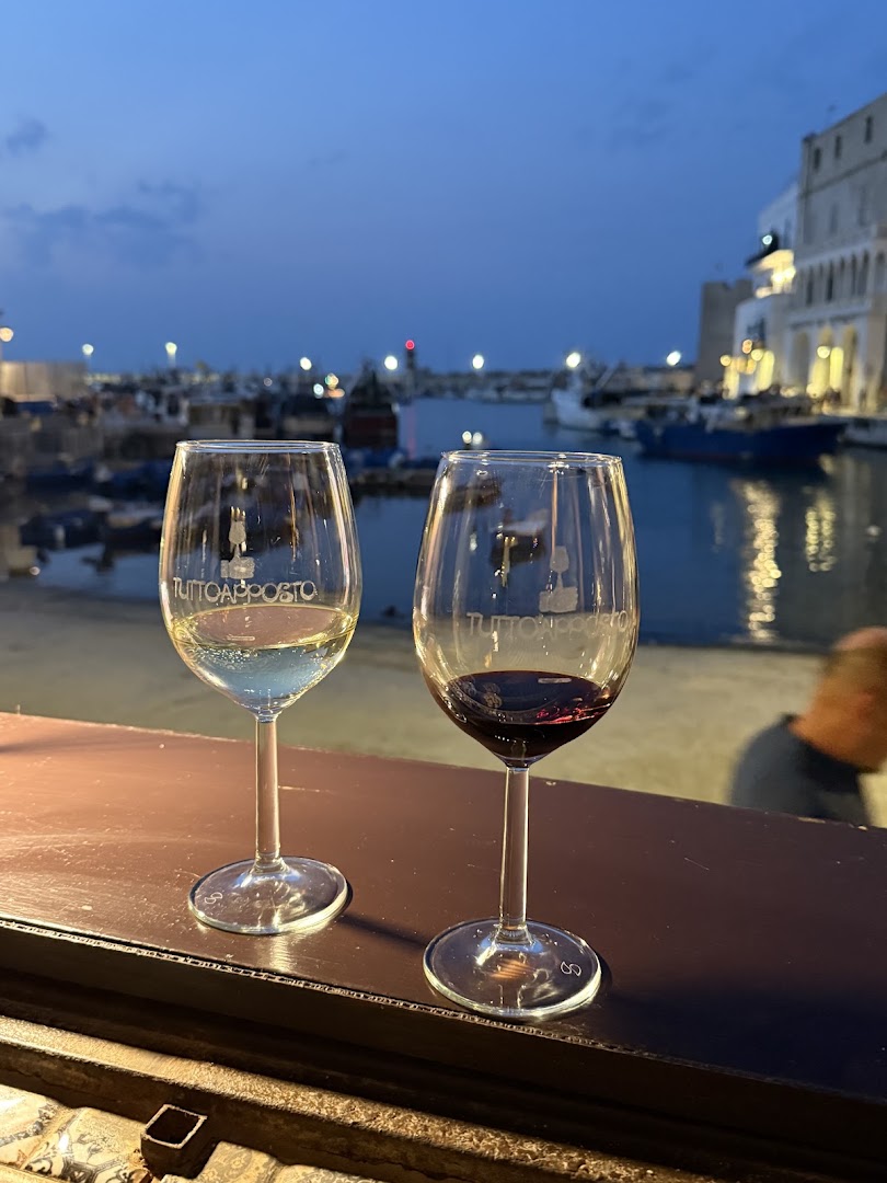 Tuttoapposto Winebar