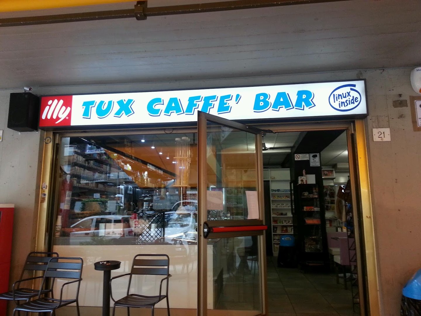 Tux Caffè Bar Tabacchi Edicola