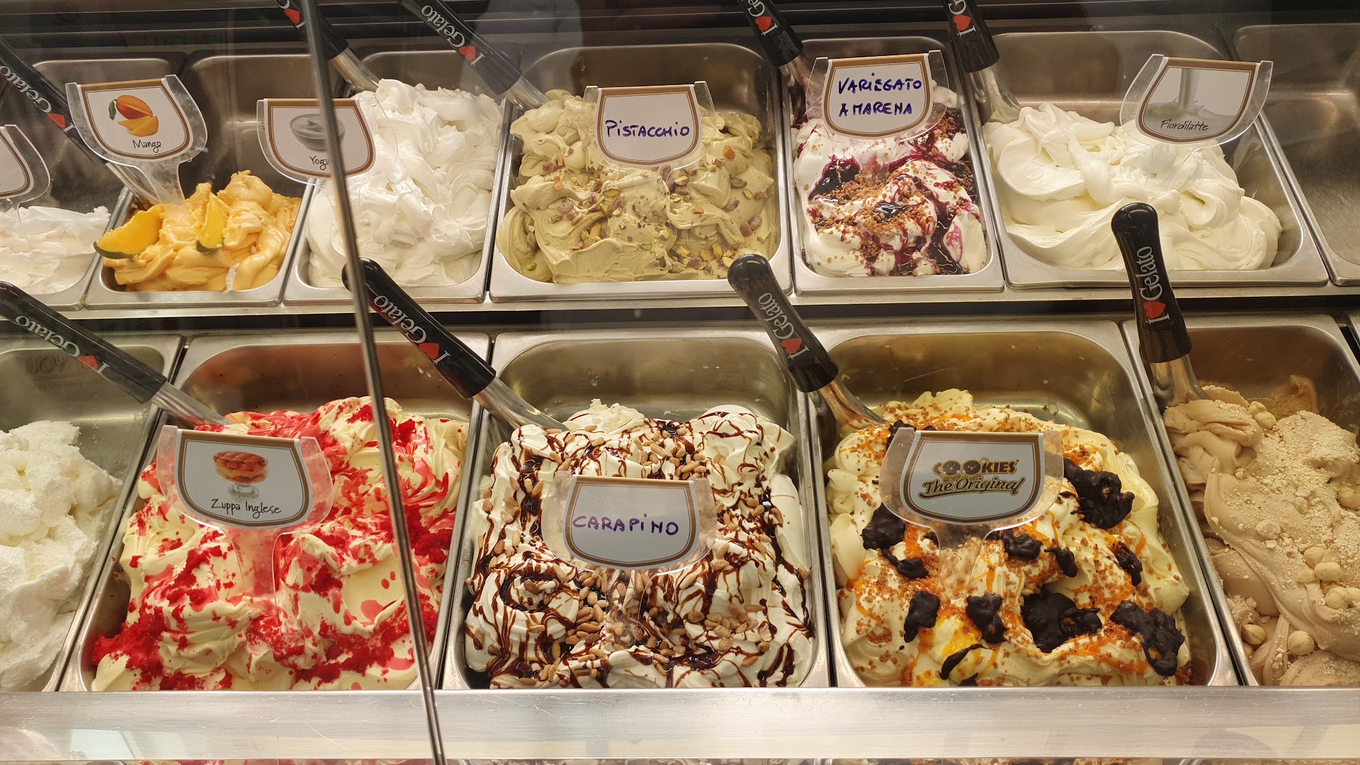 Twelve Cafè 12