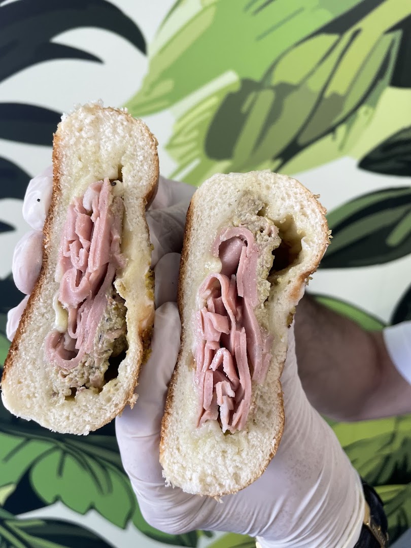 Twentyone street food