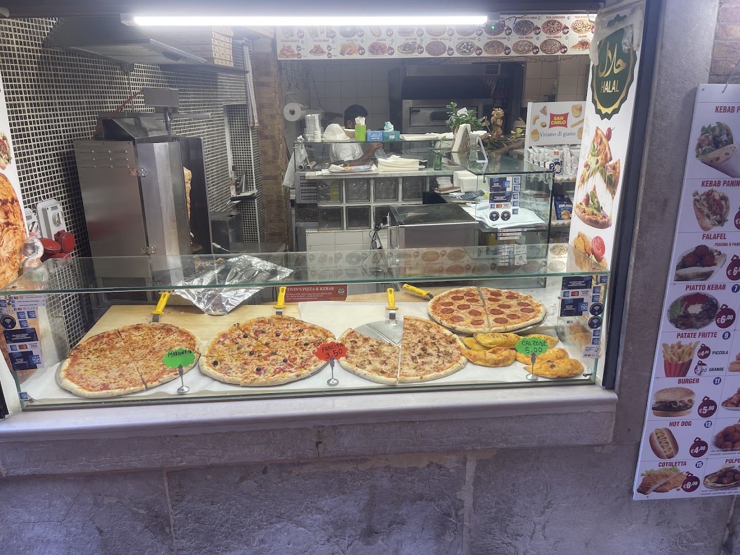 Twin's pizza & kebab
