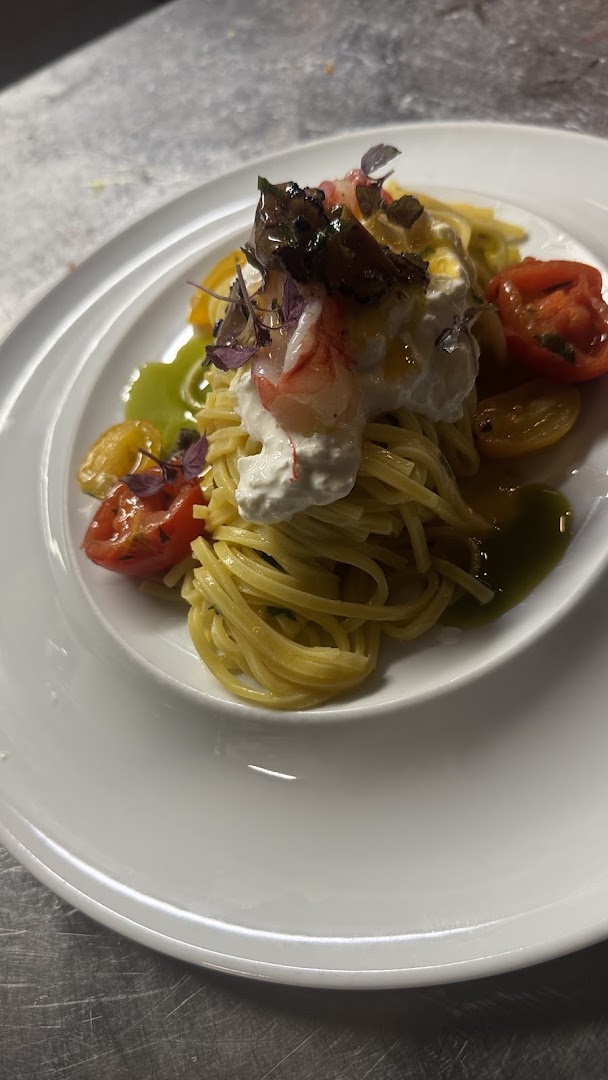 Twins Restaurant - Fine dining Wine Bar