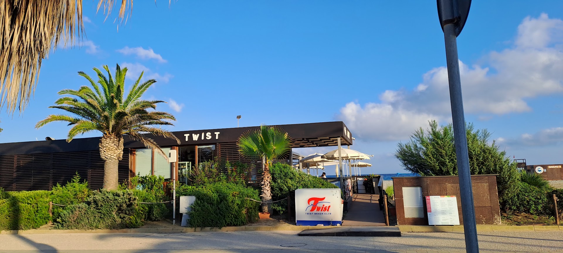 Twist Beach Club