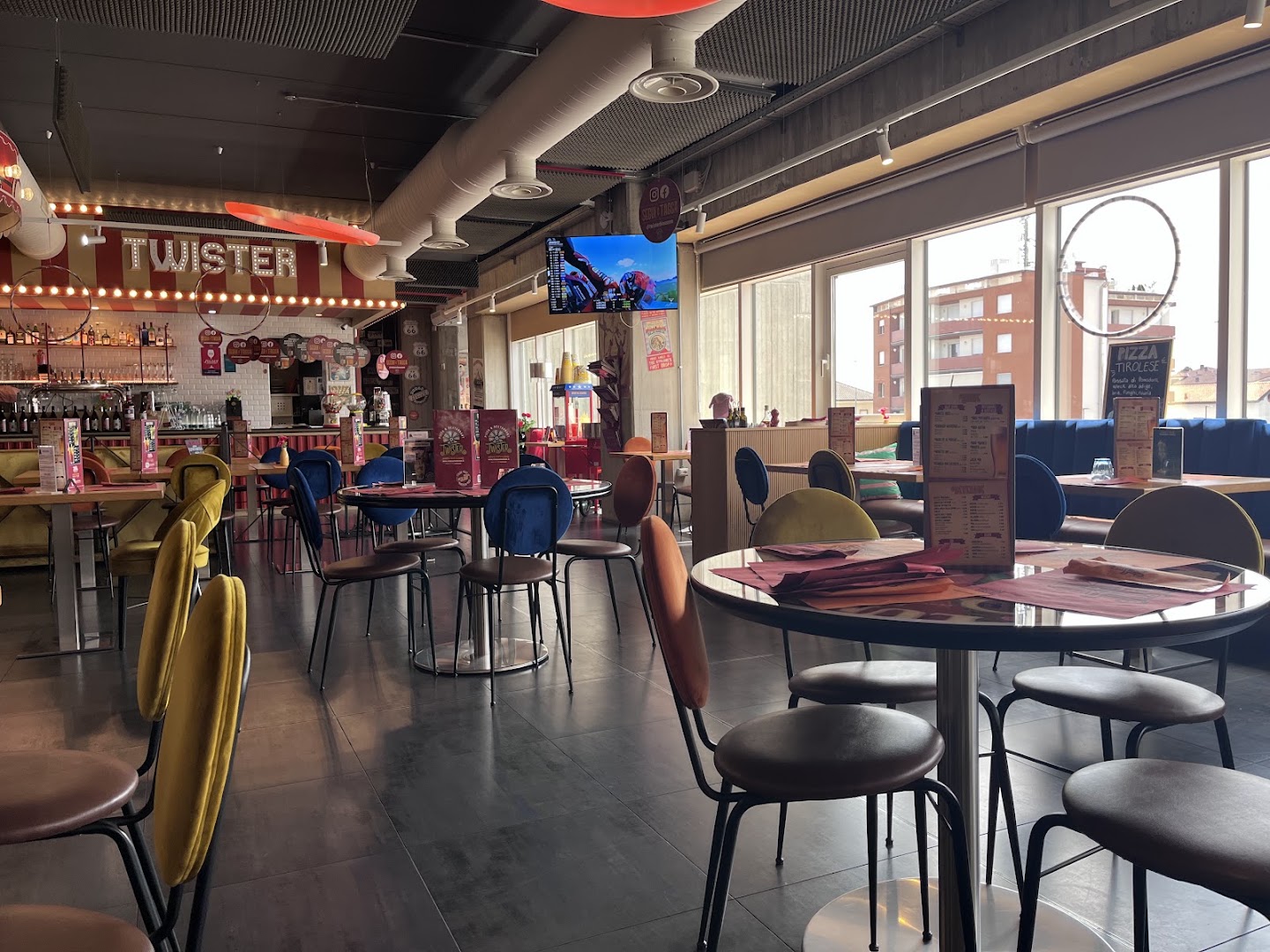 TWISTER Pizza & Restaurant