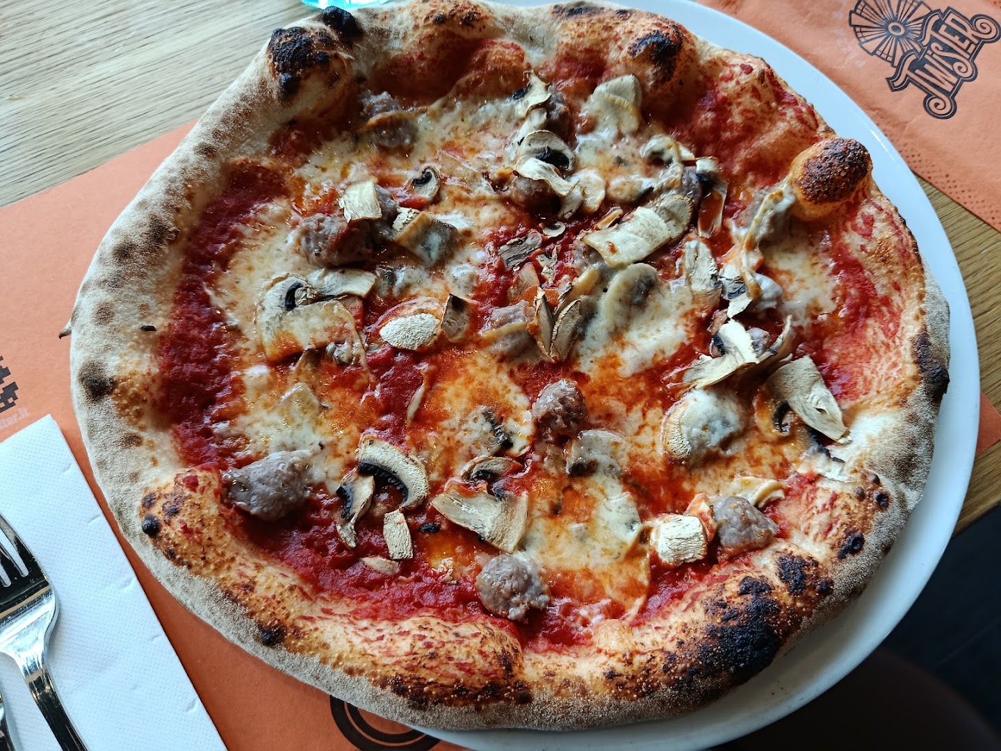TWISTER Pizza & Restaurant