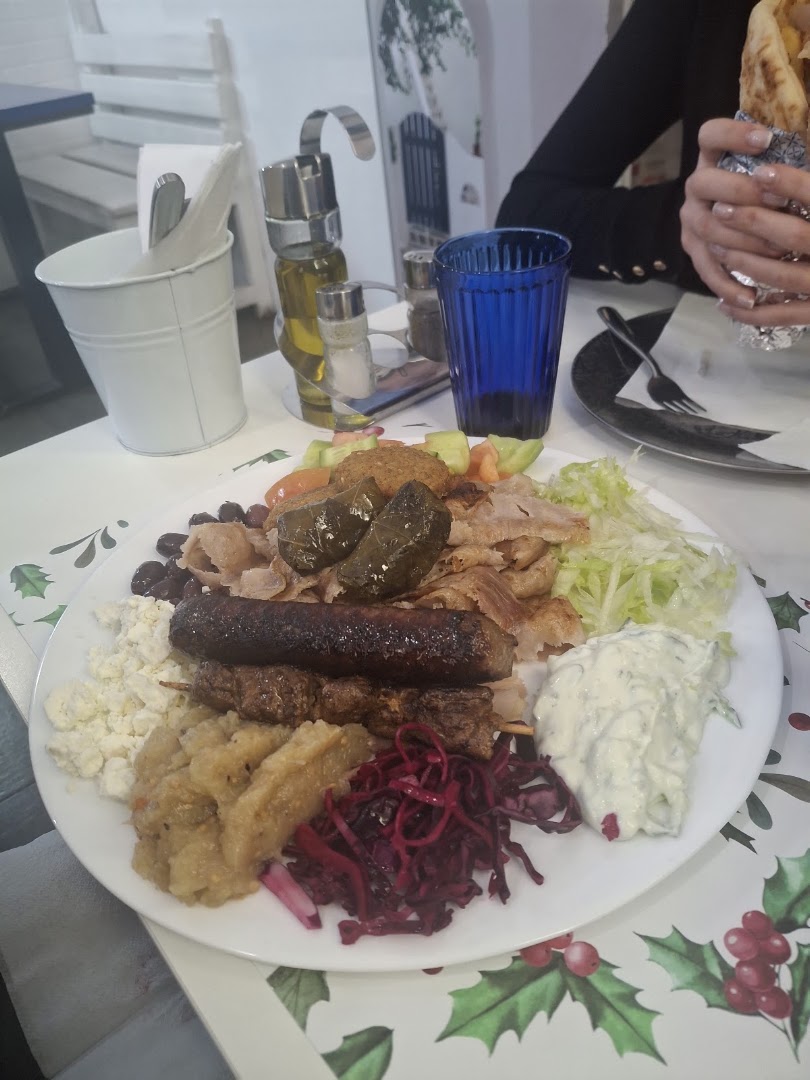 Tyche Greek Pita Gyros