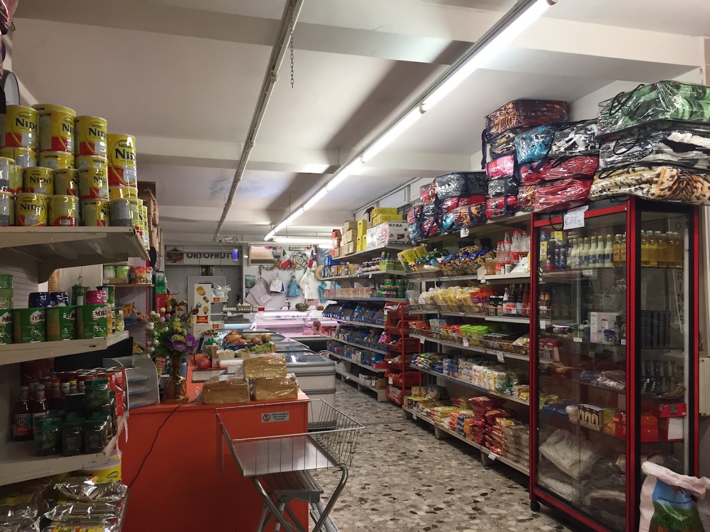 UDDIN SUPER STORE Macelleria halal, Verona
