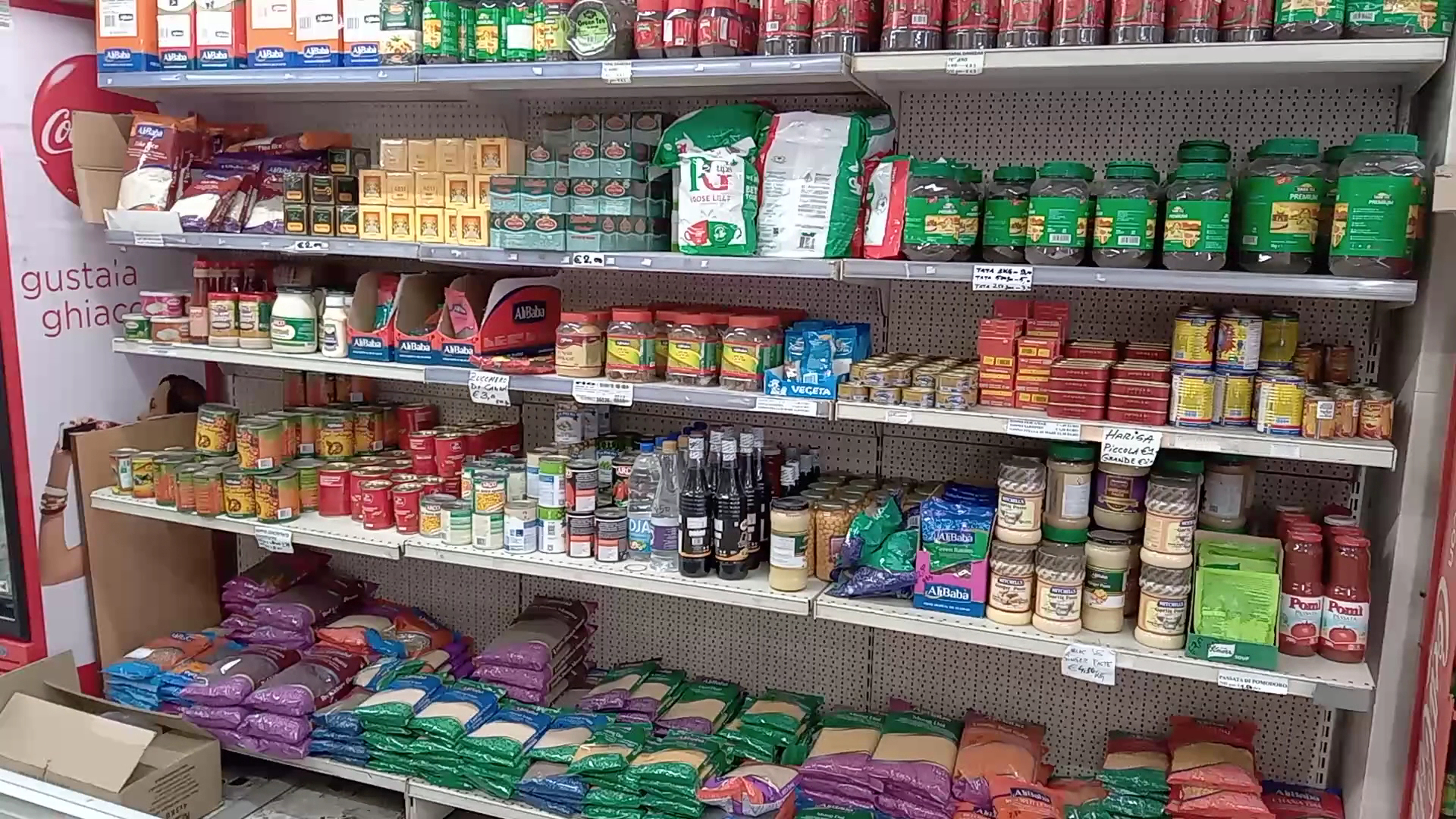 UDDIN SUPER STORE Macelleria halal