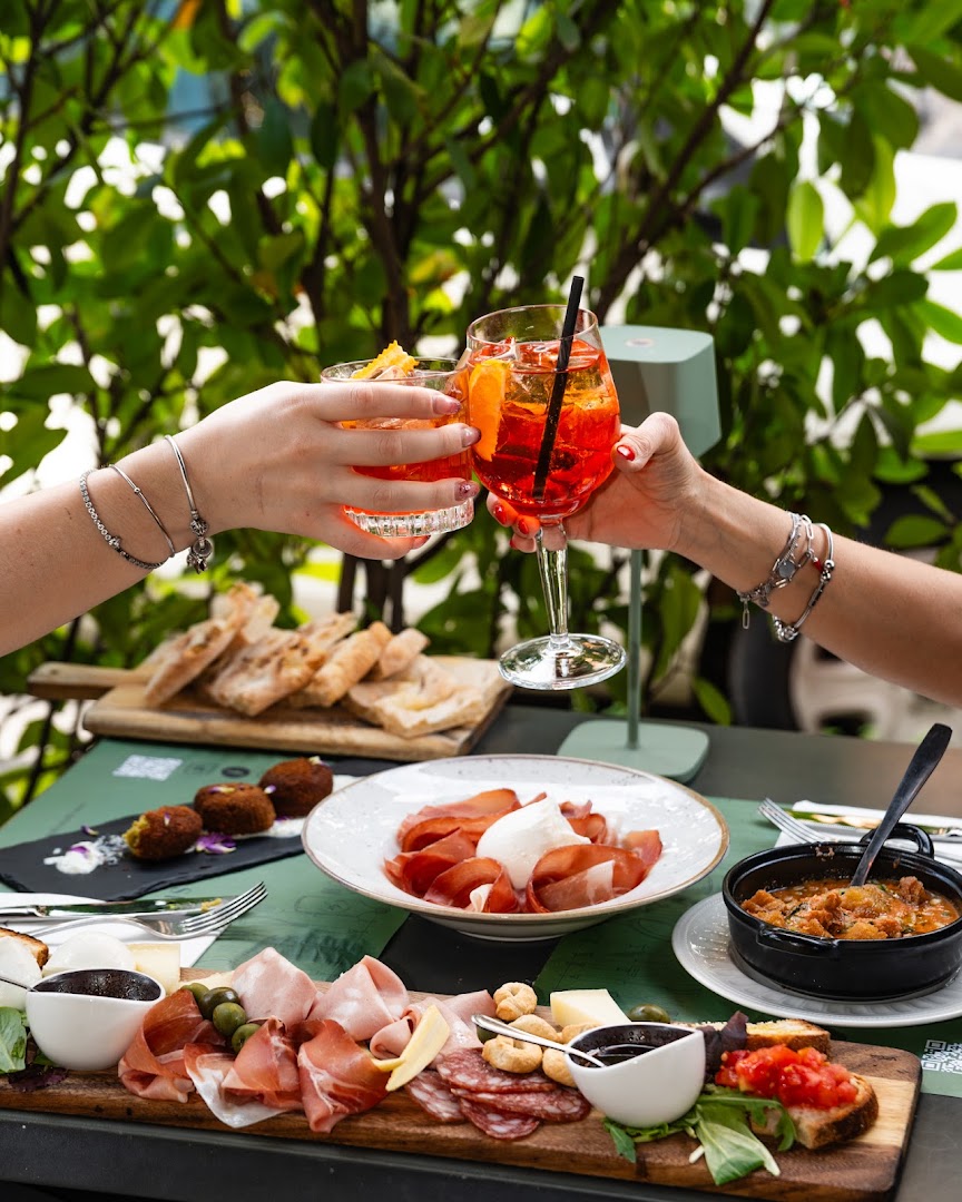 Ugo - Ristorante & Bistrot