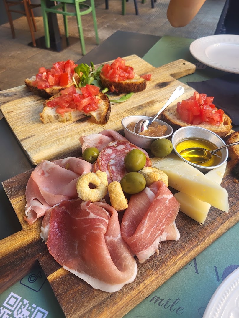 Ugo - Ristorante & Bistrot