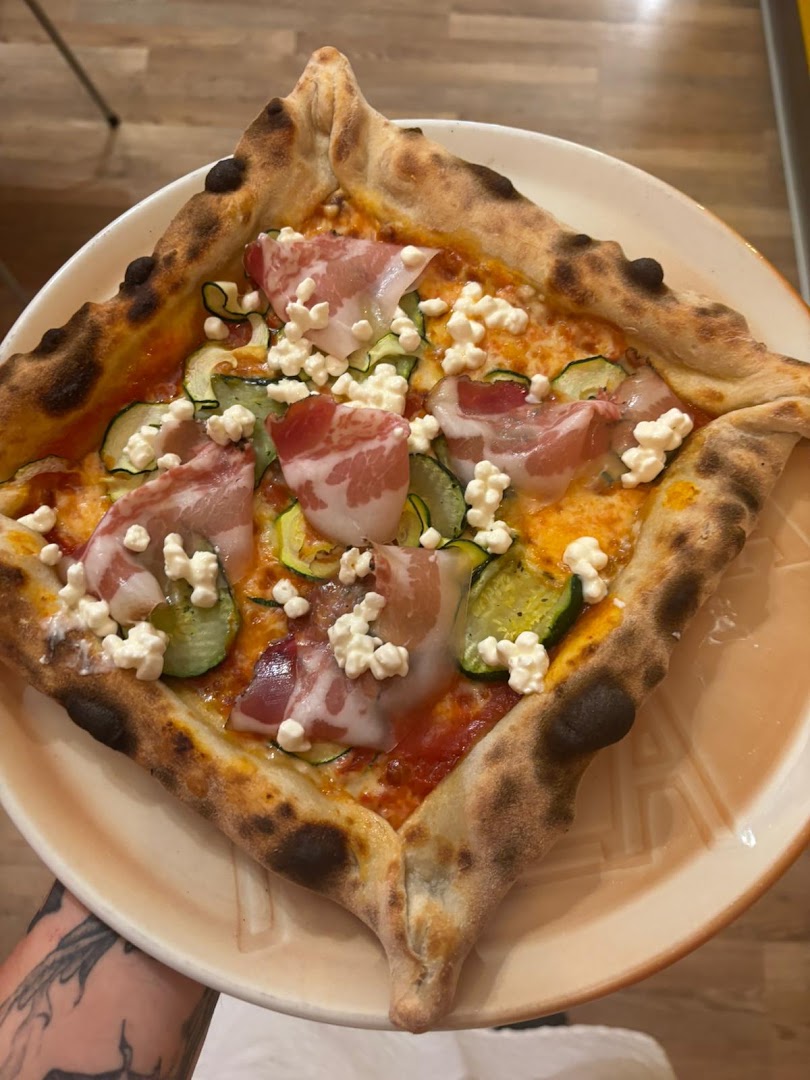 Ulla Peppa! - Trattoria Pizzeria