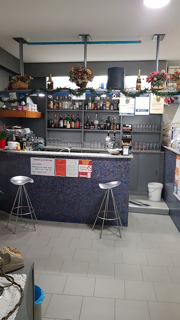 Ultima prima Bar