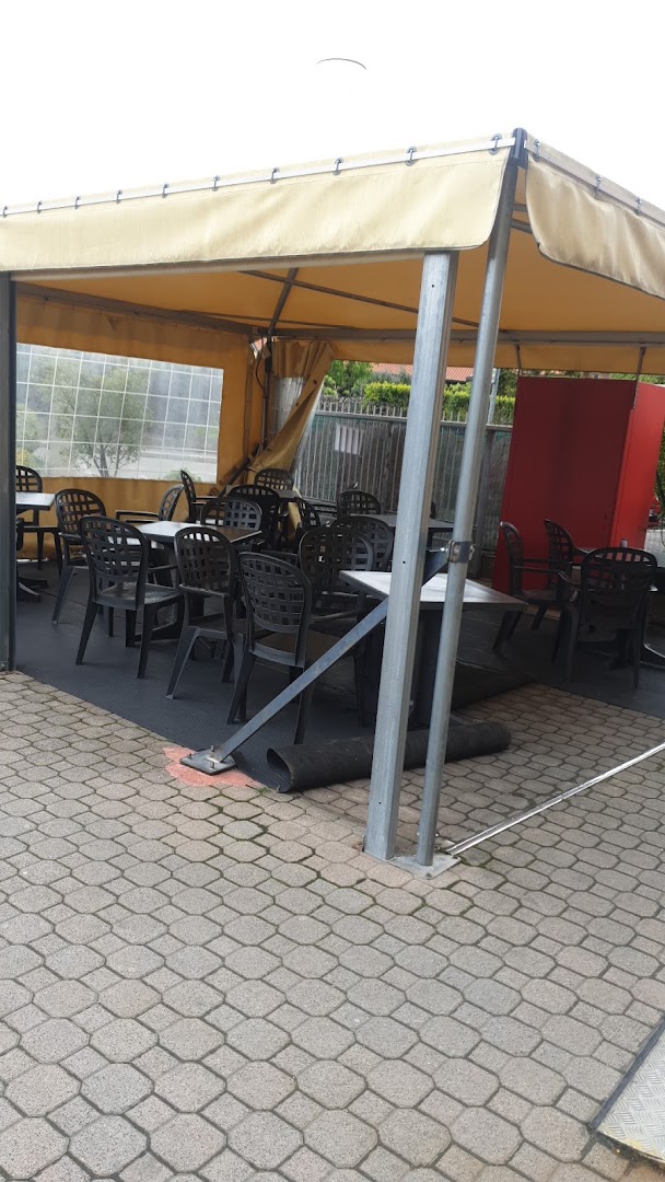 Ultima prima Bar