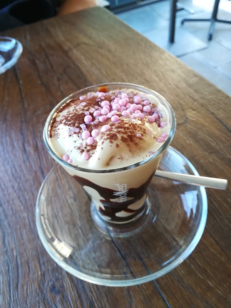 UMA BAR