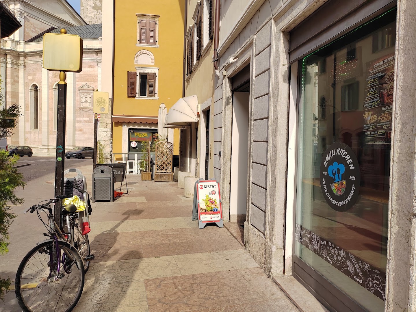 UmAli Kitchen. ( halal food), Trento