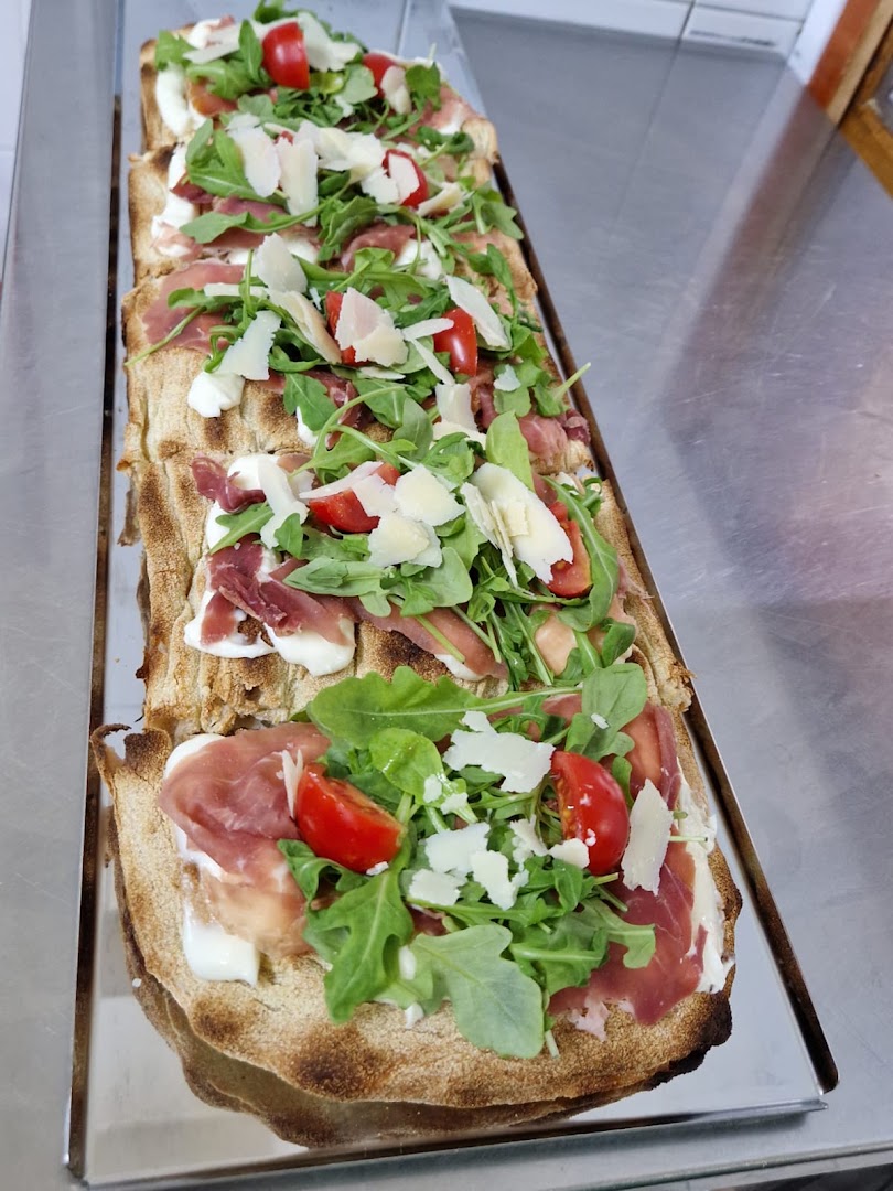 Un Mondo di Pizza by Minniti