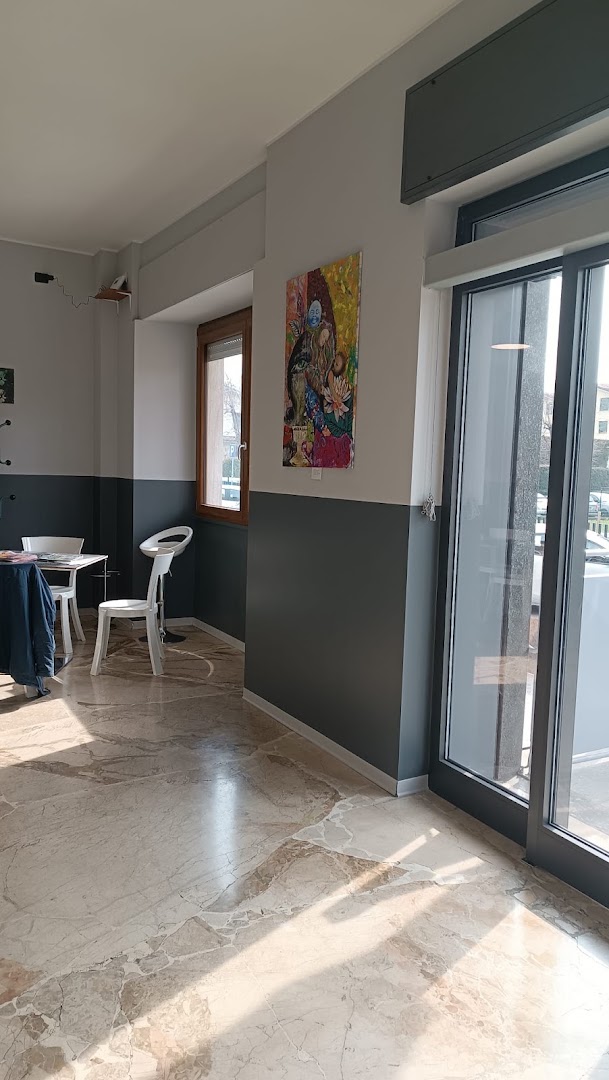 UnderDog | Birreria - Bar - Caffè