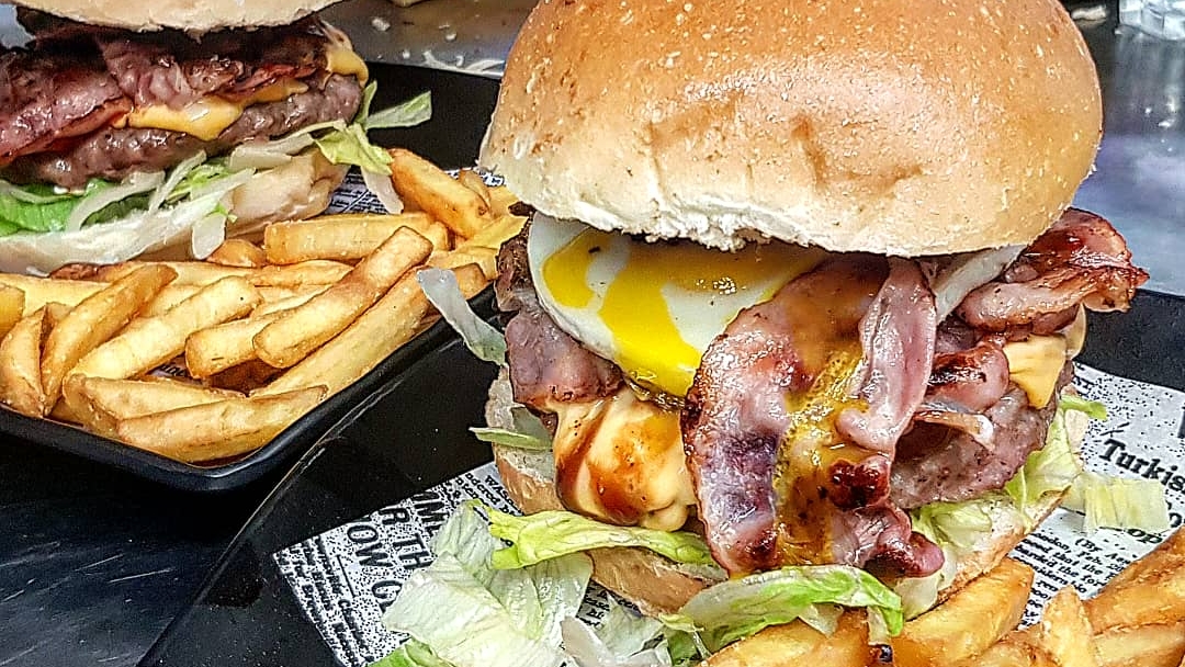 Underground Pub - Burger & Steakhouse