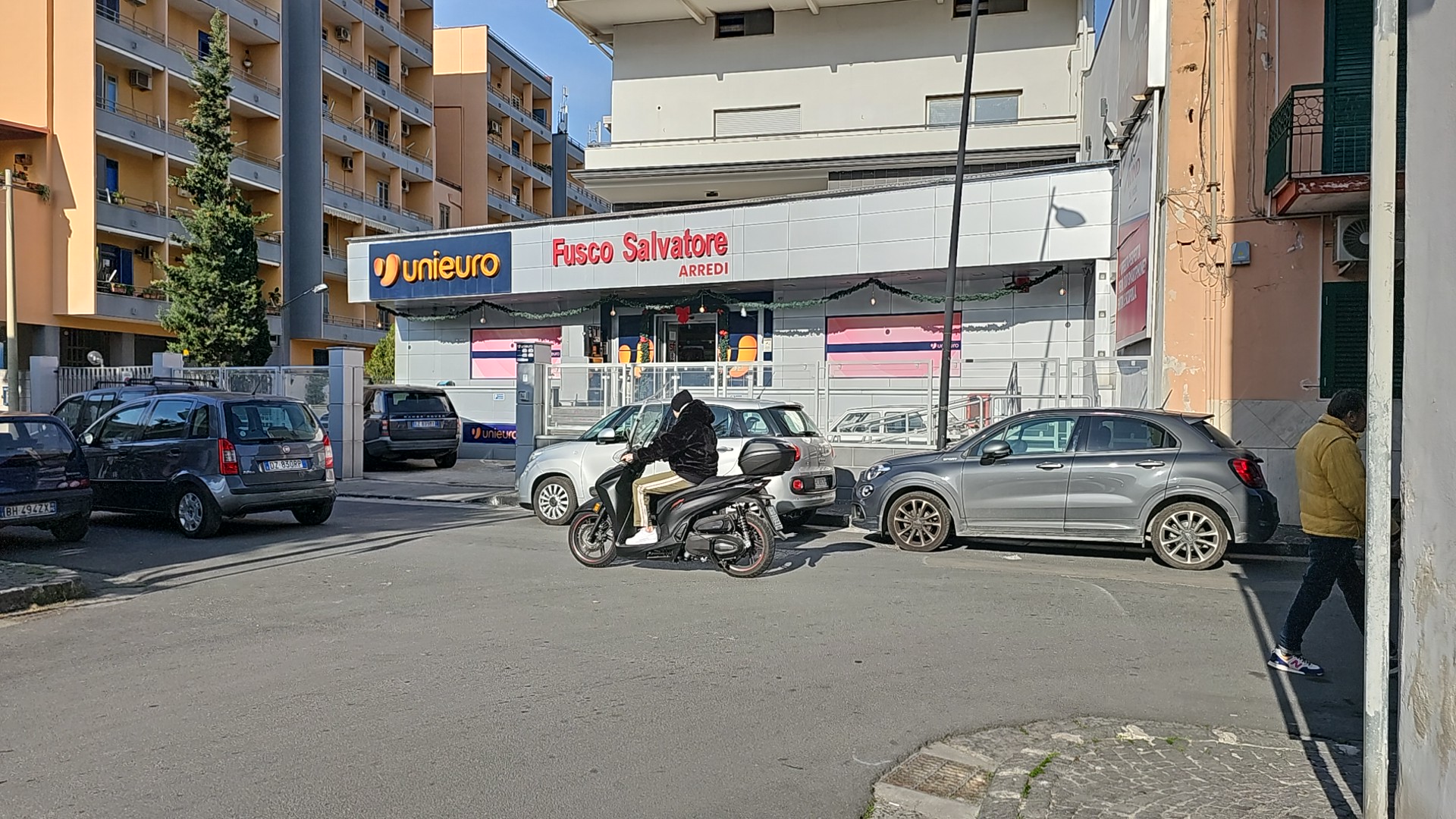 Unieuro Cardito Fusco Salvatore & C Srl - Vendita Elettrodomestici e Mobili