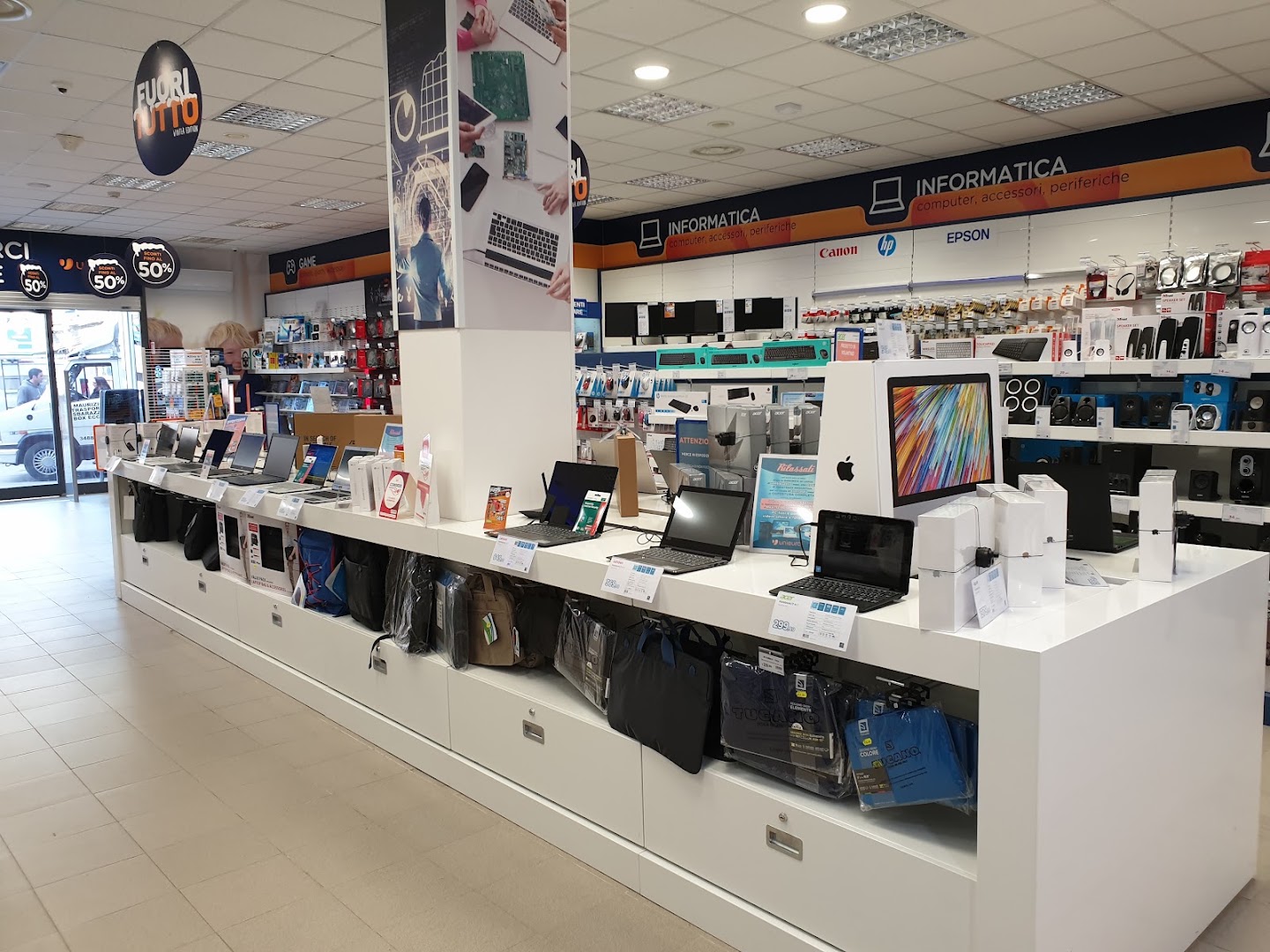 UNIEURO Via Amm. Rizzo Palermo