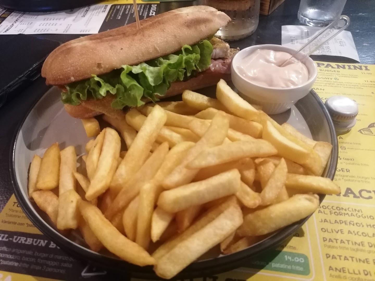 Ur-Bun Gallo Burger Lab