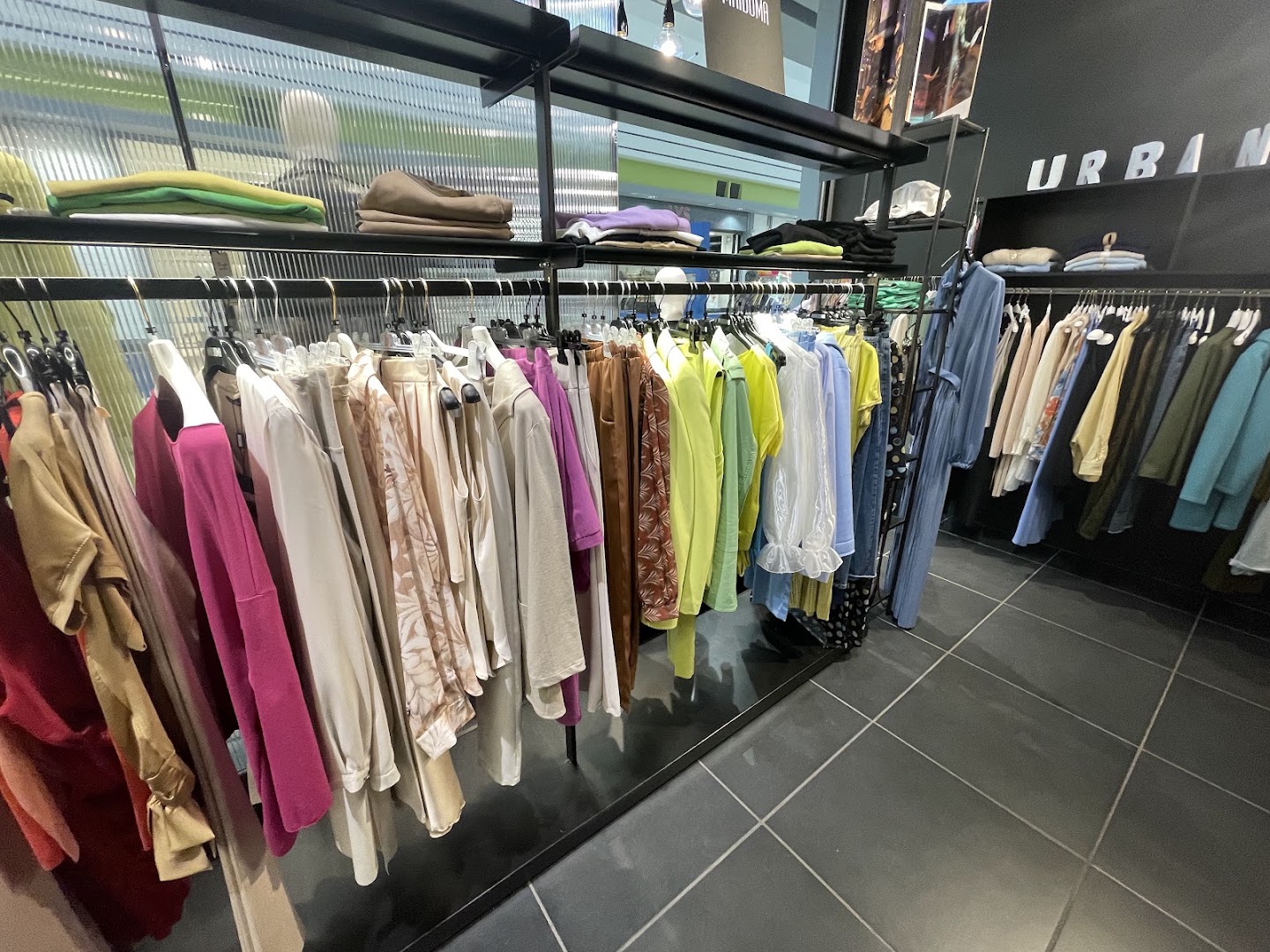Urban Abbigliamento Uomo Donna