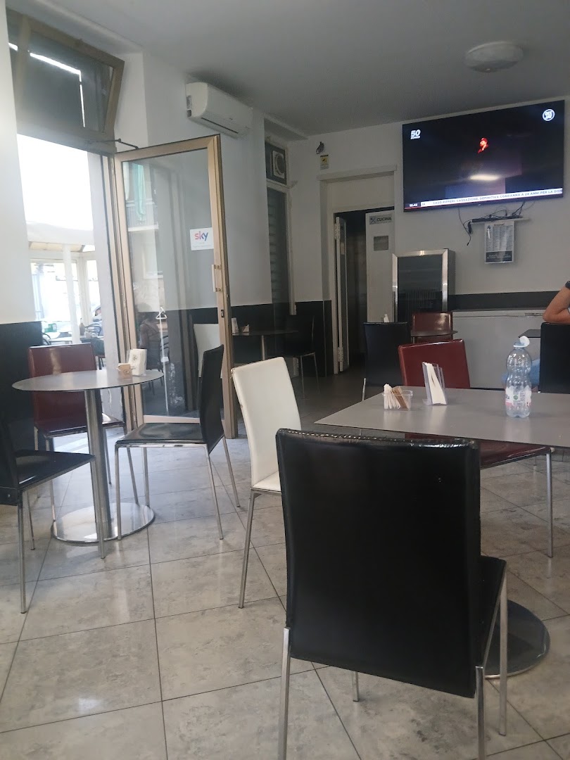 Urban Bar